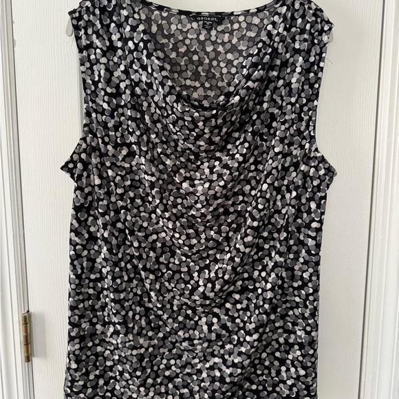 George skirt and  Blouse set in Classic Black white and gray dots size 20 - Picture 2 of 6